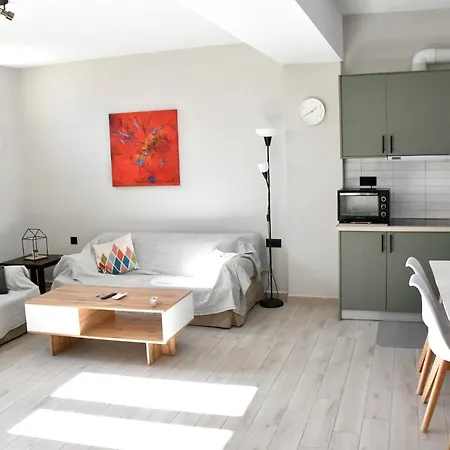 Polles εlies Cozy αpartment