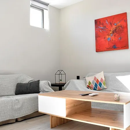 Polles εlies Cozy αpartment *